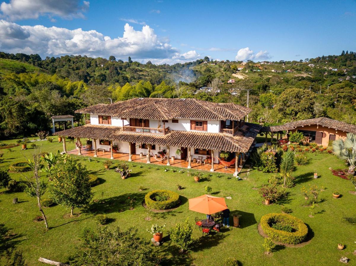 Hotel Estorake San Agustin  Luaran gambar